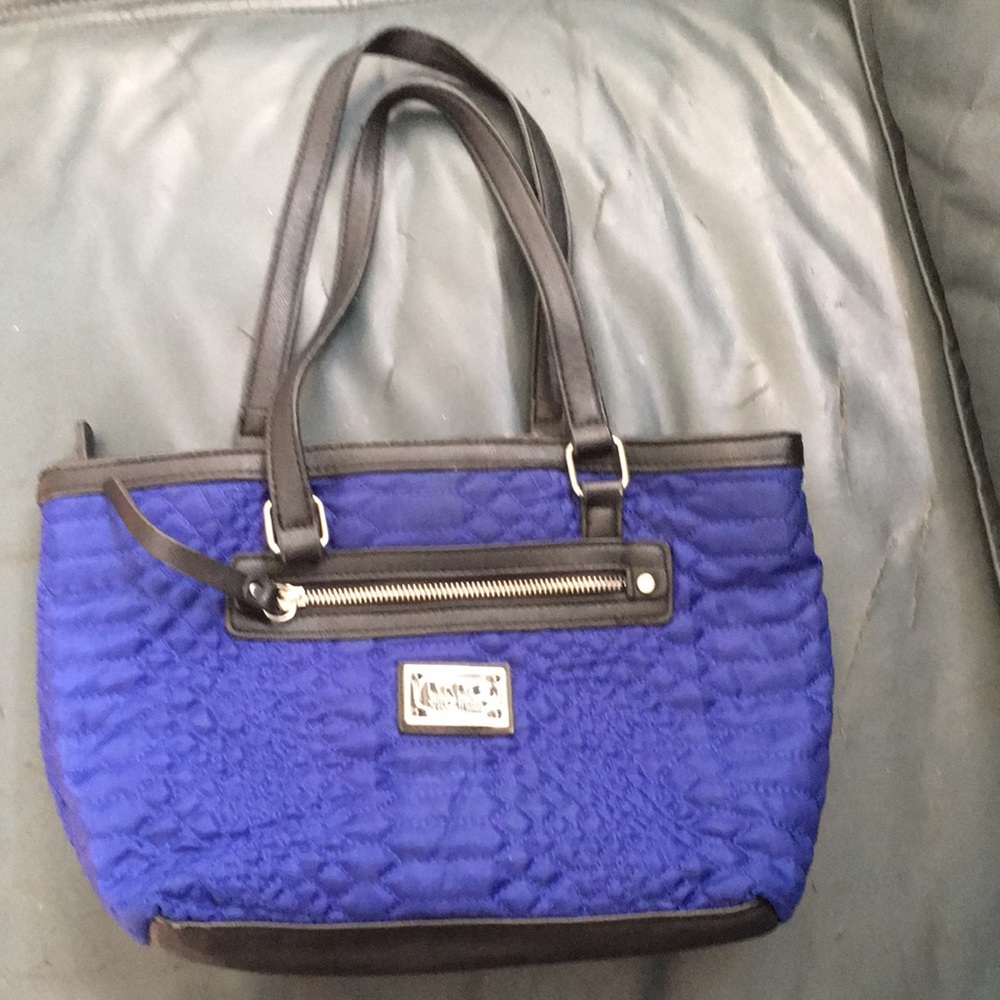 Nicole Miller New York quilted bag
